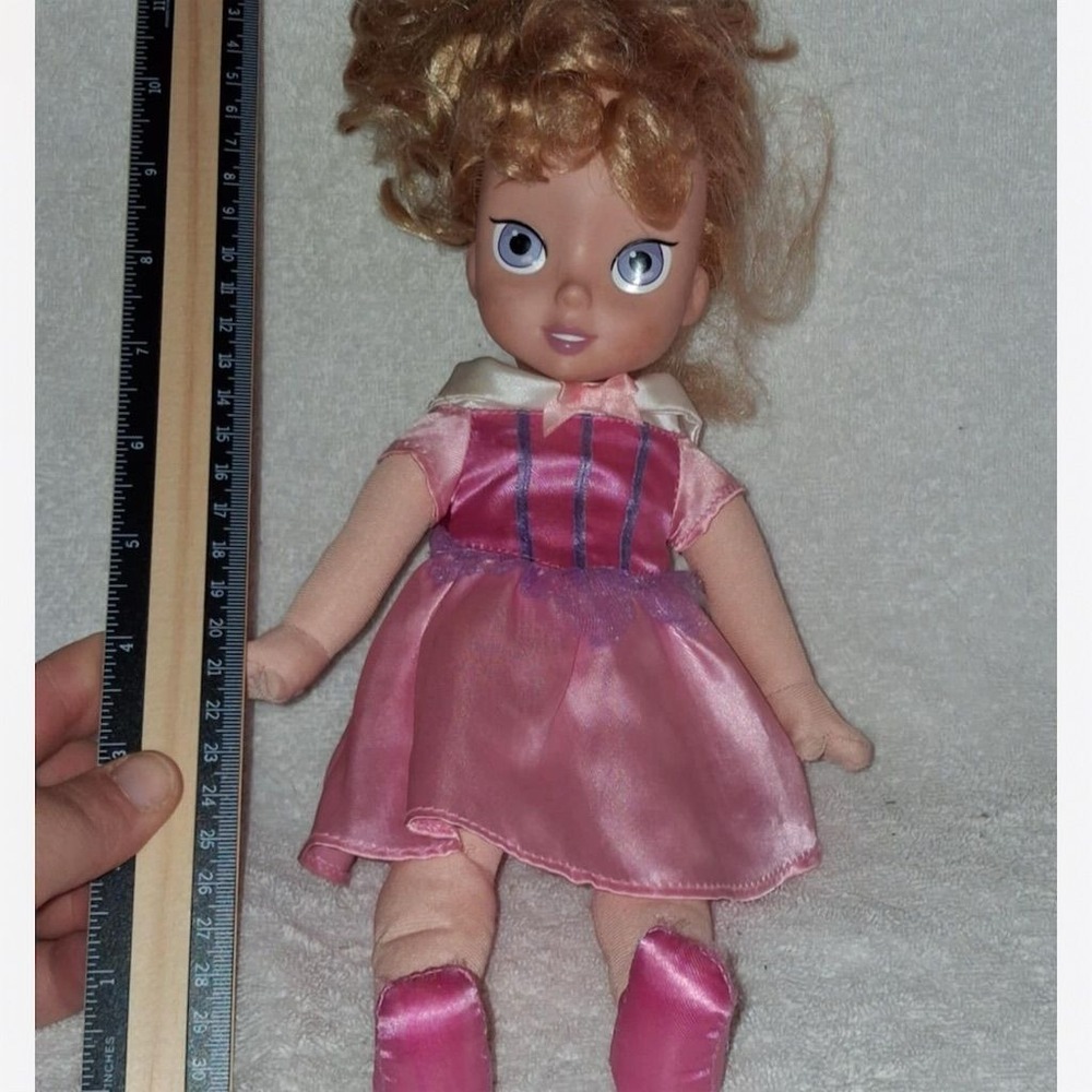Disney Princess Aurora Toddler Doll Sleeping Beauty 2006 Playmates 12"